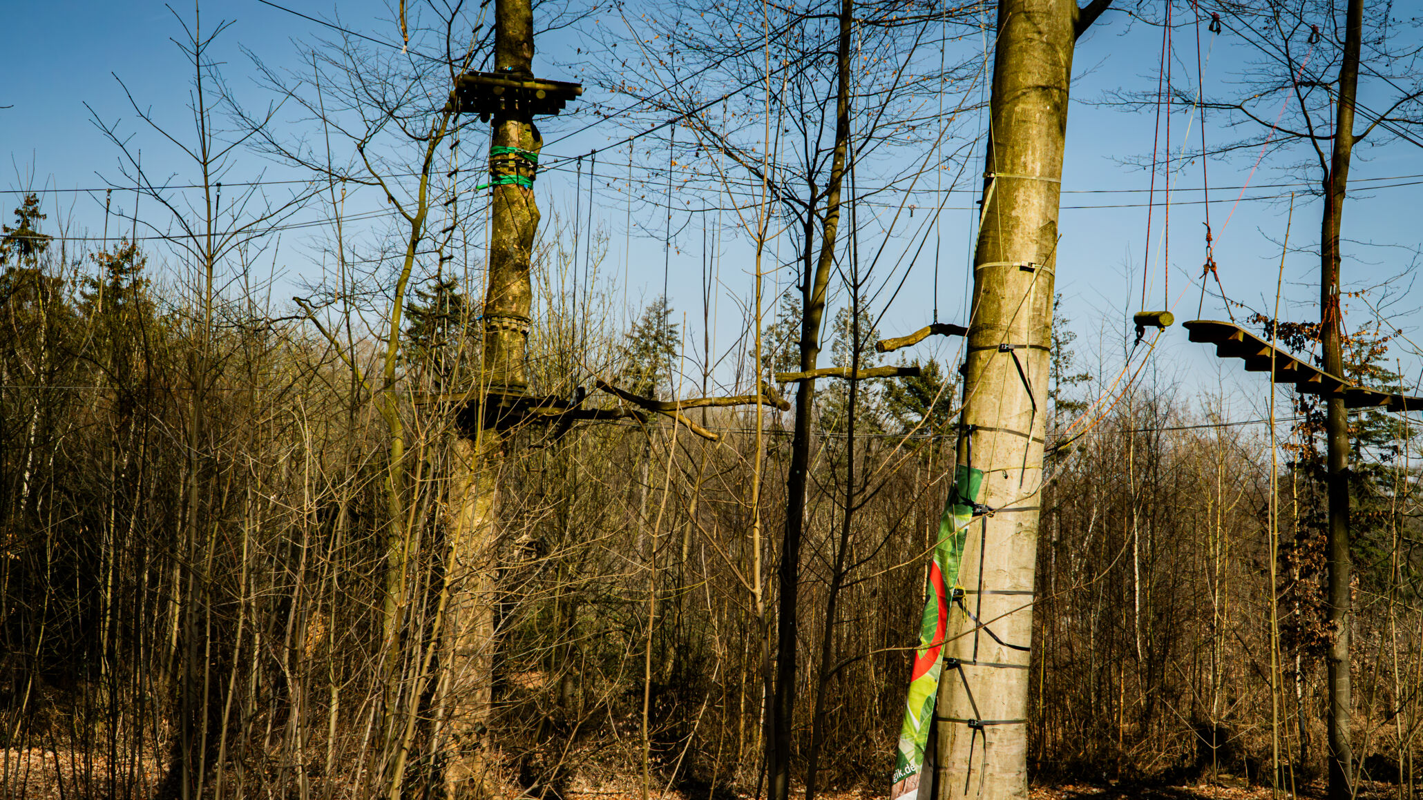 Kletterparcours im Hochseilgarten Süchtelner Höhen