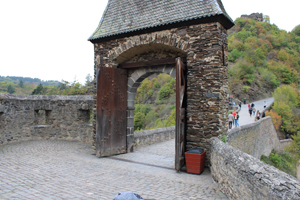 Eingang der Burg