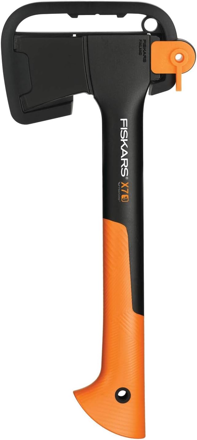 Fiskars Universalaxt, Inklusive Klingen- und Transportschutz, Länge: 35,5 cm, Antihaftbeschichtet, Hochwertiger Stahl-Klinge/Glasfaserverstärkter Griff