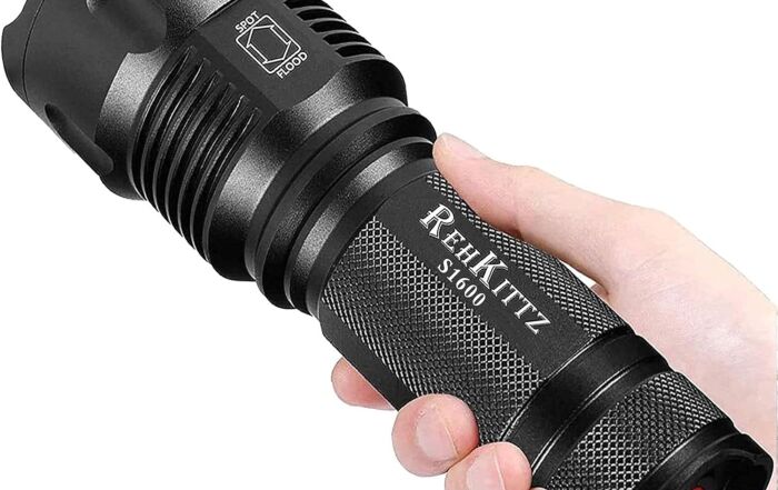 REHKITTZ LED Taschenlampe Extrem Hell,3300 Lumen,Handlampe Zoombare Taschenlampen für Camping,Ausrüstung,Outdoor
