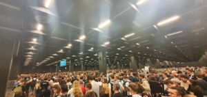 Volle Halle der Gamescom - Vor dem Einlass